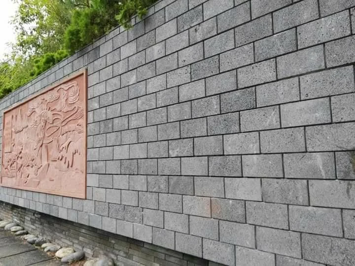 Các lưu ý khi sử dụng đá ong ốp tường